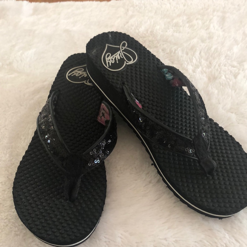 Sequin Juicy flip flops